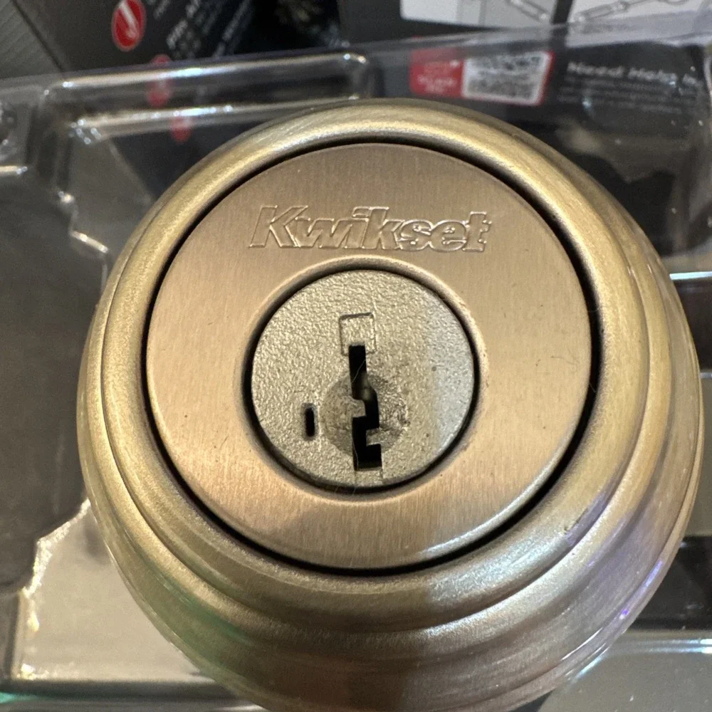 Kwikset‎ Single Cylinder Deadbolt Lock SmartKey Microban Satin Nickel 99800-123